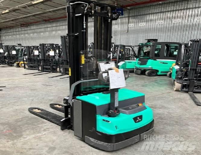 Mitsubishi SBP16N3I Παλετοφόρα πεζού χειριστή με ιστό