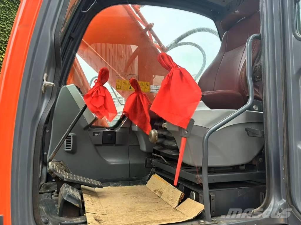 Doosan DX 225 LC Εκσκαφείς με ερπύστριες