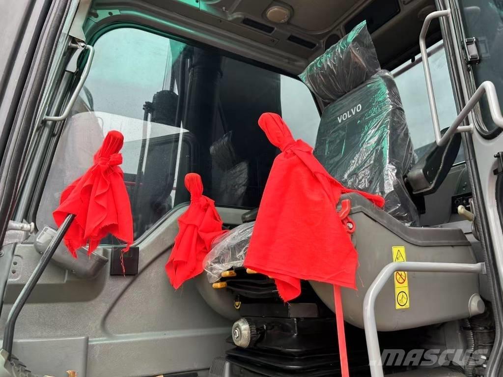 Volvo EC 240 Εκσκαφείς με ερπύστριες