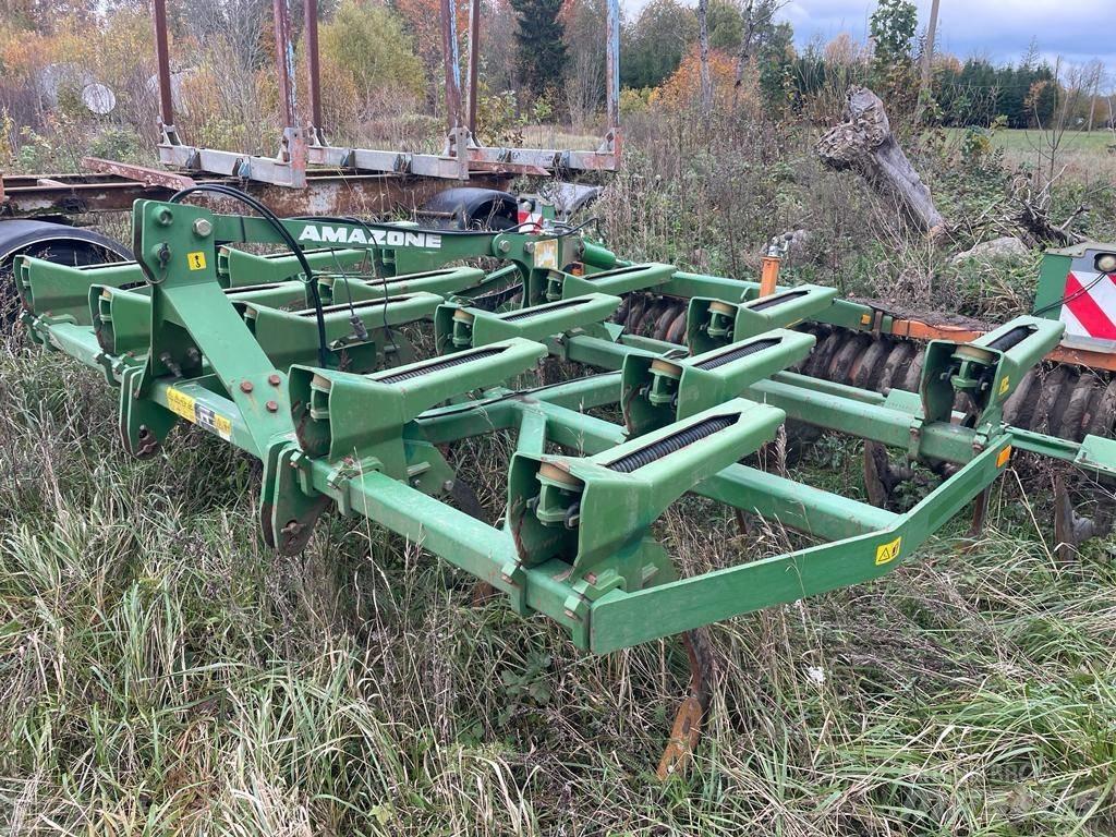 Amazone Cenius 4002 Υπεδάφια άροτρα