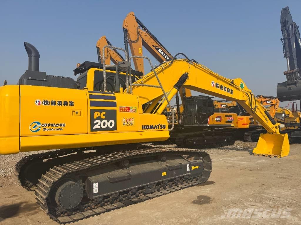 Komatsu PC 200-8 Εκσκαφείς με ερπύστριες