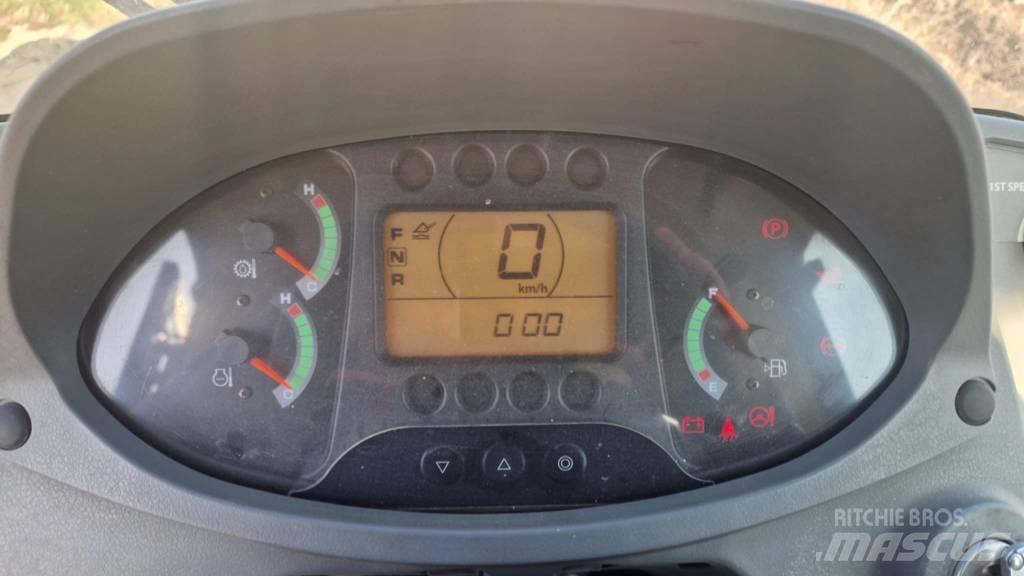 Hitachi ZW 140 Φορτωτές με λάστιχα (Τροχοφόροι)