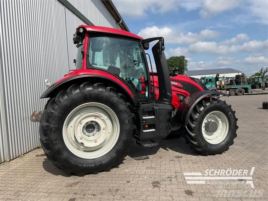 Valtra T 235 A Τρακτέρ
