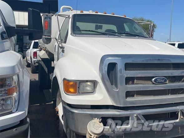 Ford F750 Βυτιοφόρα φορτηγά