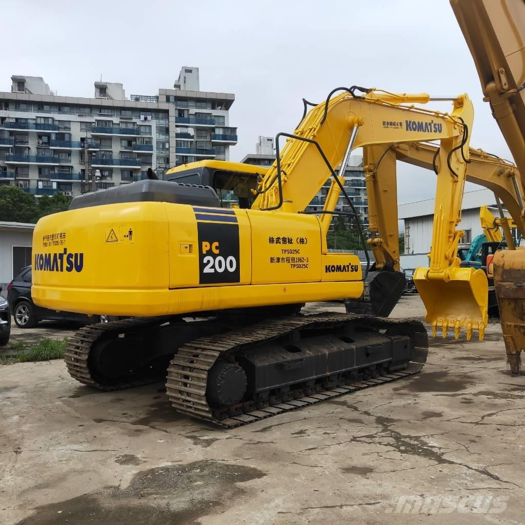 Komatsu PC200-7 Εκσκαφείς με ερπύστριες
