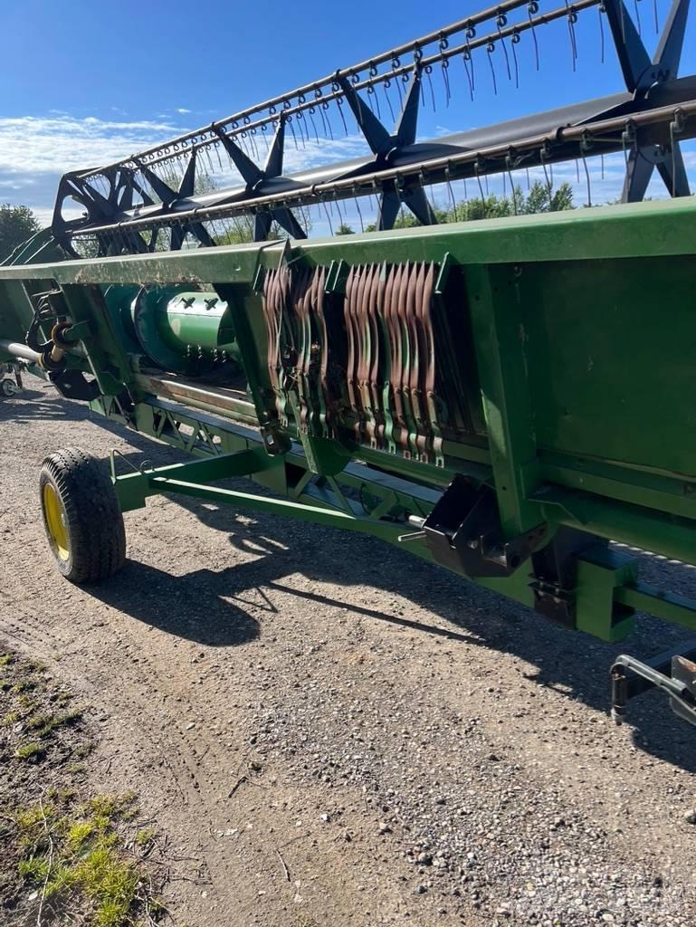 John Deere 9780 CTS Θεριζοαλωνιστικές μηχανές