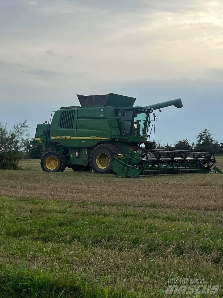 John Deere 9780 CTS Θεριζοαλωνιστικές μηχανές