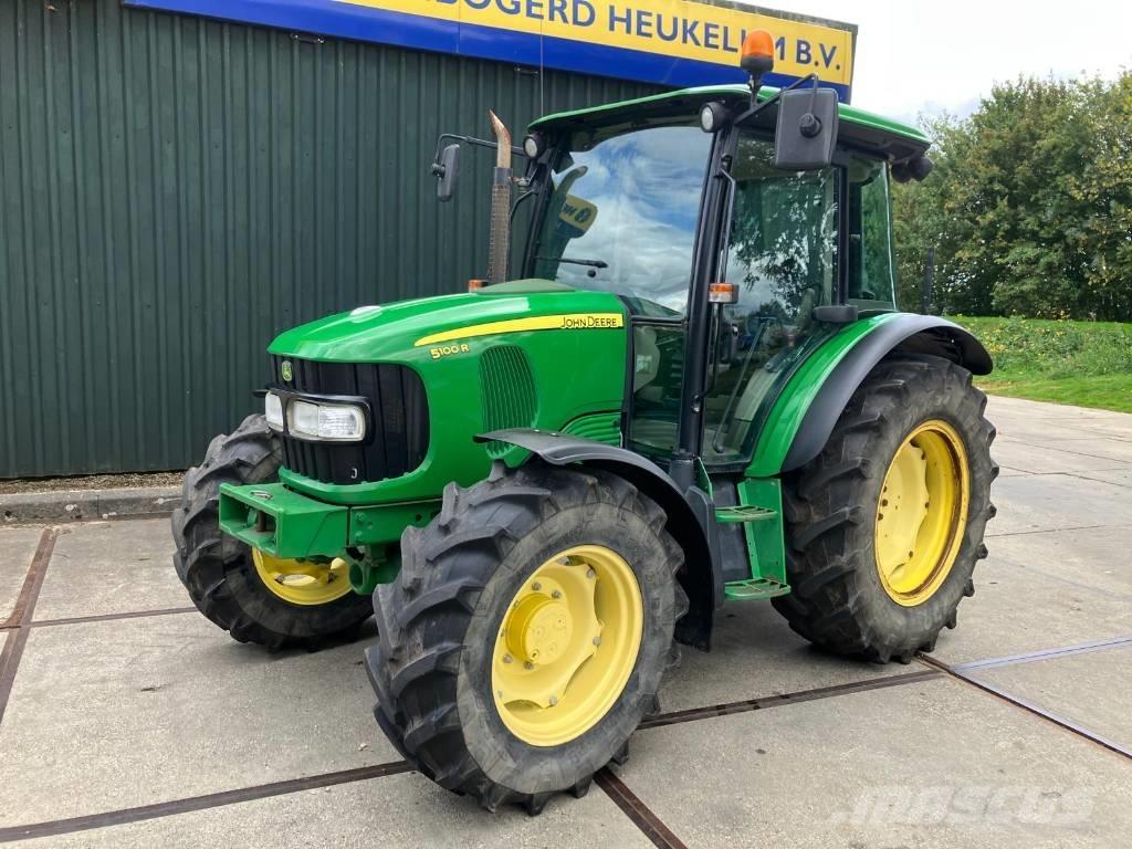 John Deere 5100 R Τρακτέρ