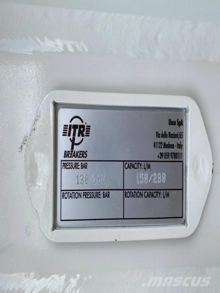  ITR UNH137 Σφυριά / Σπαστήρες