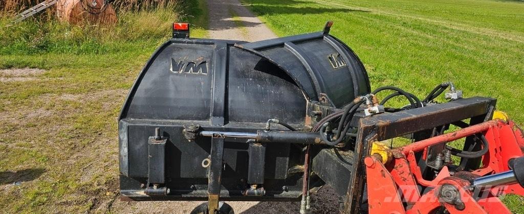 VM 280 Nivelaura Εκχιονιστήρες και χιονοδιώχτες