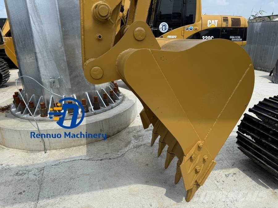 CAT 320B Εκσκαφείς με ερπύστριες