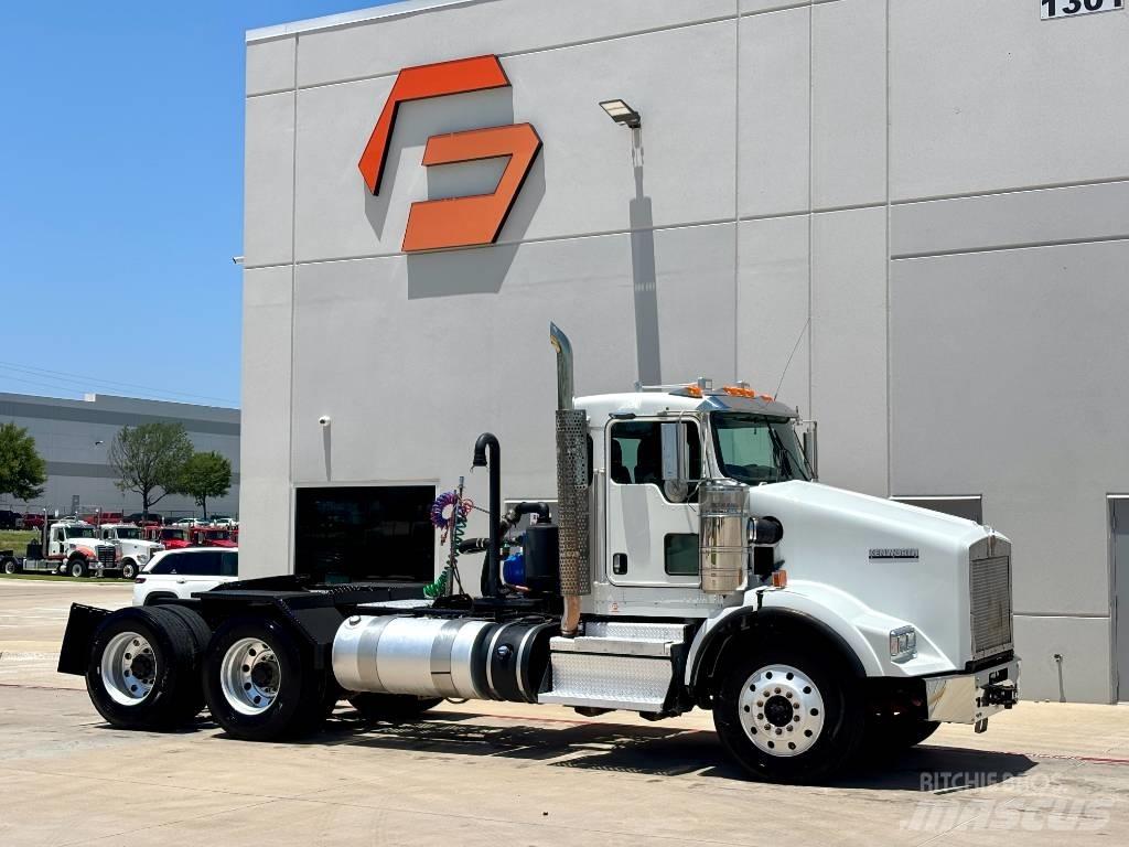 Kenworth T 800 Τράκτορες