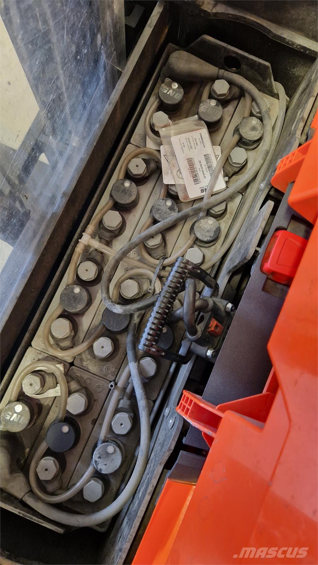 BT SWE200D Ηλεκτρικά παλετοφόρα με ιστό