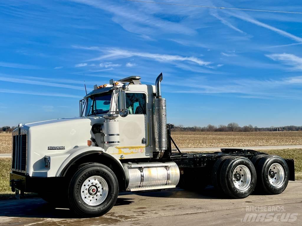 Kenworth T 800 Τράκτορες
