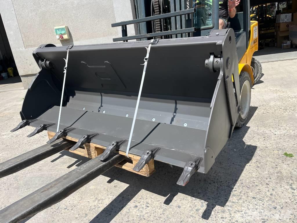 Mecalac 8 MCR Μίνι εκσκαφείς 7t - 12t