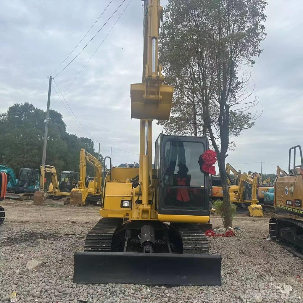 Komatsu PC 70 Εκσκαφάκι (διαβολάκι) < 7t