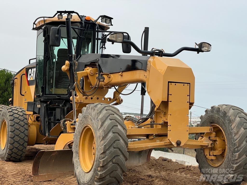 CAT 120 M Γκρέιντερς