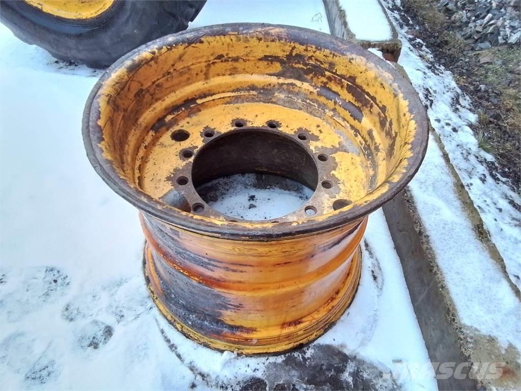 Rottne H20 24x30,5 Ελαστικά και ζάντες