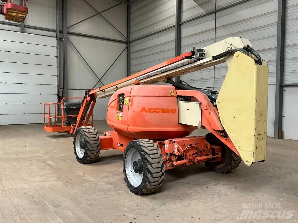 JLG 600 AJ Ανυψωτήρες με αρθρωτό βραχίονα