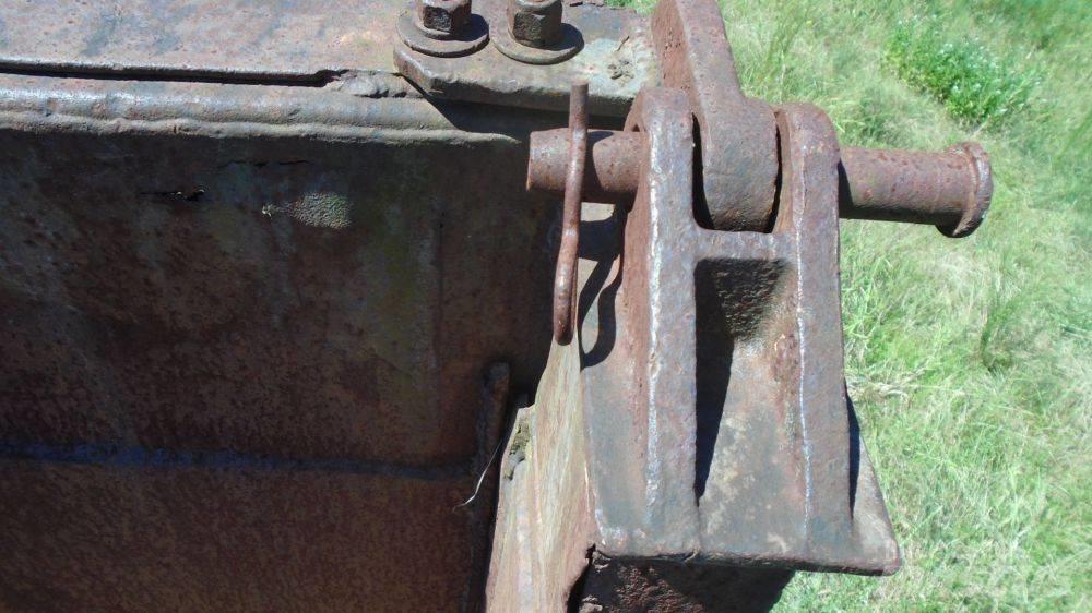 Fruehauf 26 Foot Ανατρεπόμενες ρυμούλκες