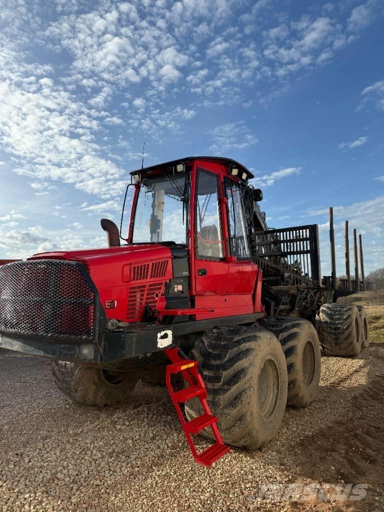 Komatsu 865 Μεταφορείς ξυλείας
