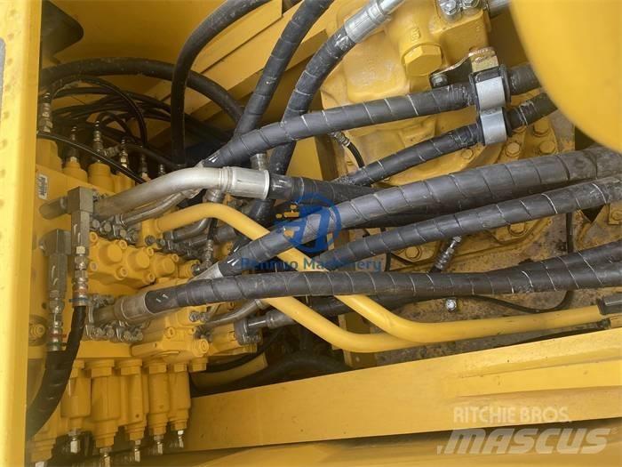 Komatsu PC 240 -8 Εκσκαφείς με ερπύστριες