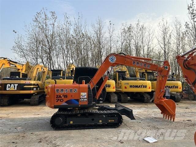 Hitachi ZX70 Εκσκαφείς με ερπύστριες