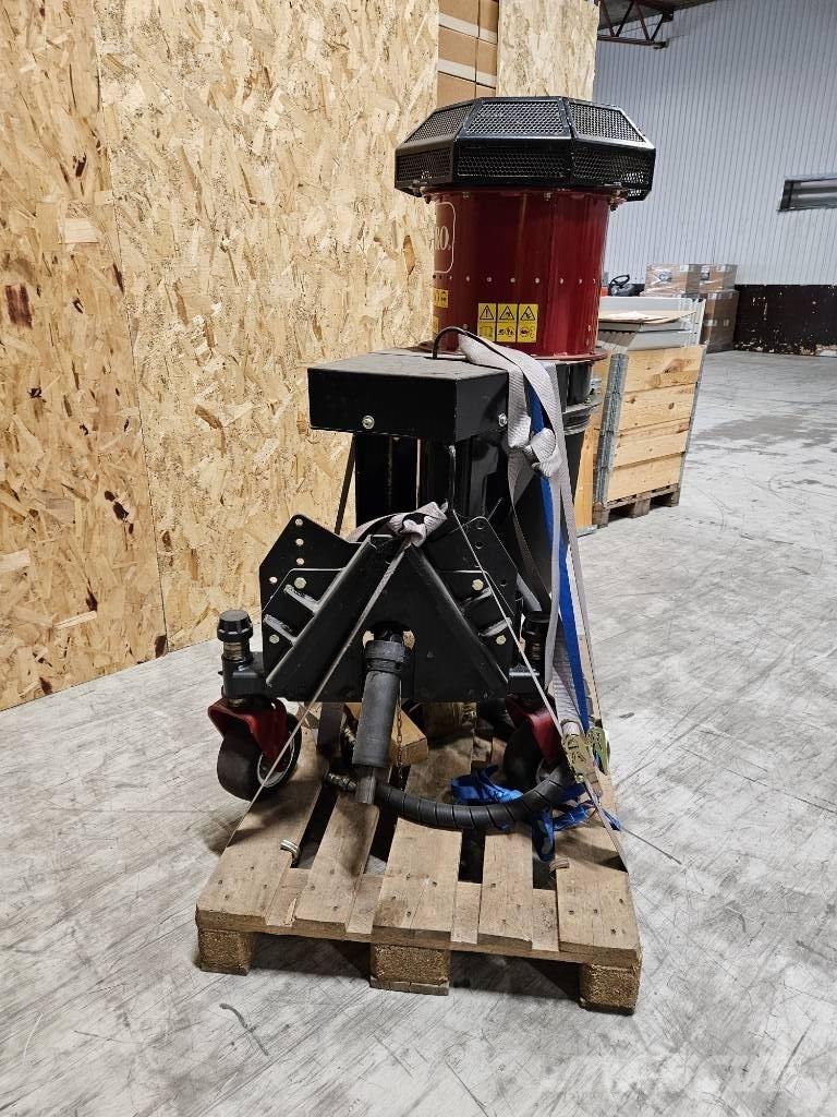 Toro ProForce Εξοπλισμός απομάκρυνσης αδρανών υλικών