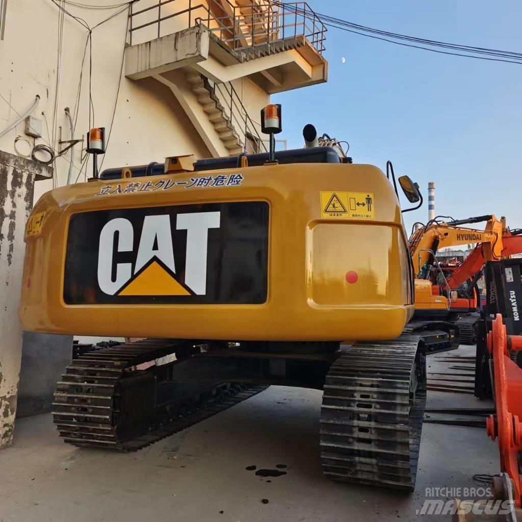 CAT 330 D Εκσκαφείς με ερπύστριες