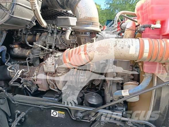 Kenworth T680 Τράκτορες