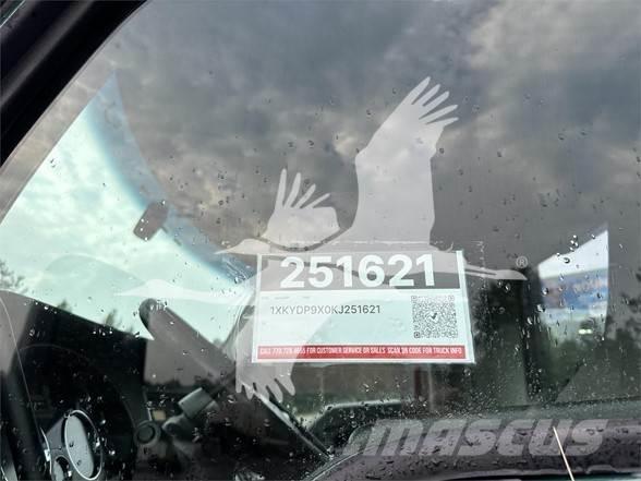 Kenworth T680 Τράκτορες