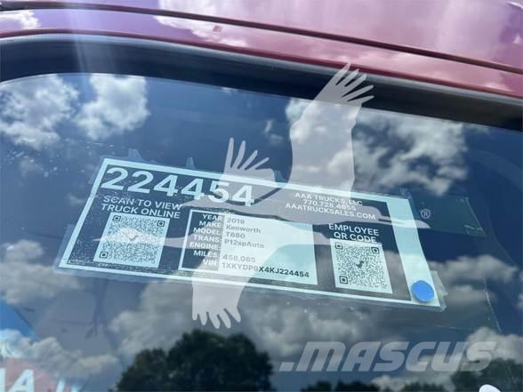 Kenworth T680 Τράκτορες