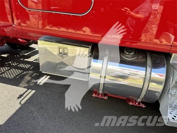 Kenworth T680 Τράκτορες