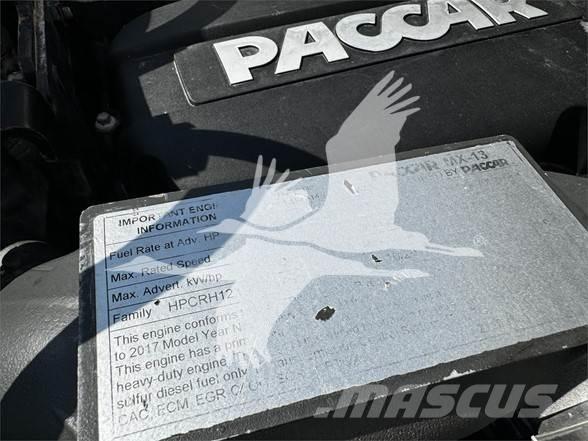 Kenworth T680 Τράκτορες