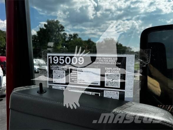 Kenworth T680 Τράκτορες