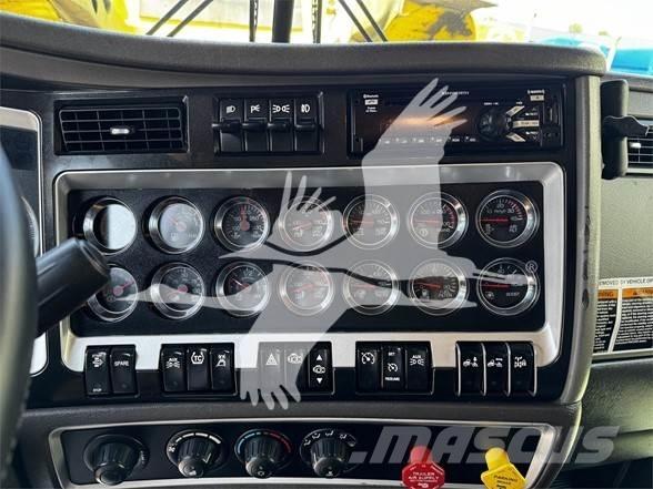 Kenworth W900 Τράκτορες