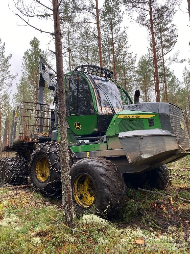John Deere 1010G Μεταφορείς ξυλείας
