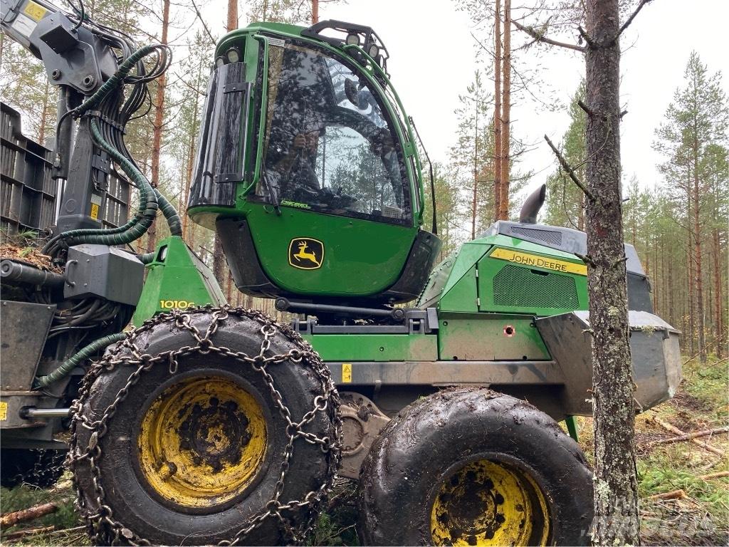 John Deere 1010G Μεταφορείς ξυλείας