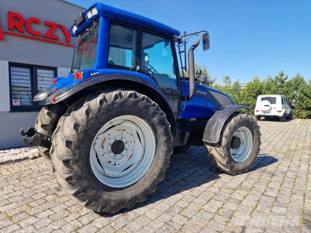 Valtra T 140 Τρακτέρ