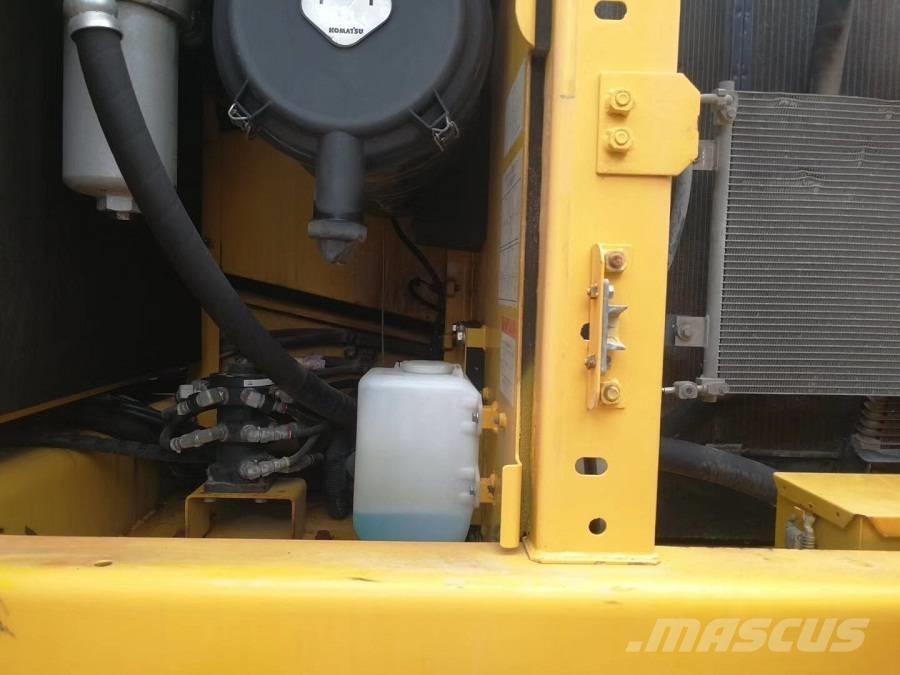 Komatsu pc200-8 Εκσκαφείς με ερπύστριες