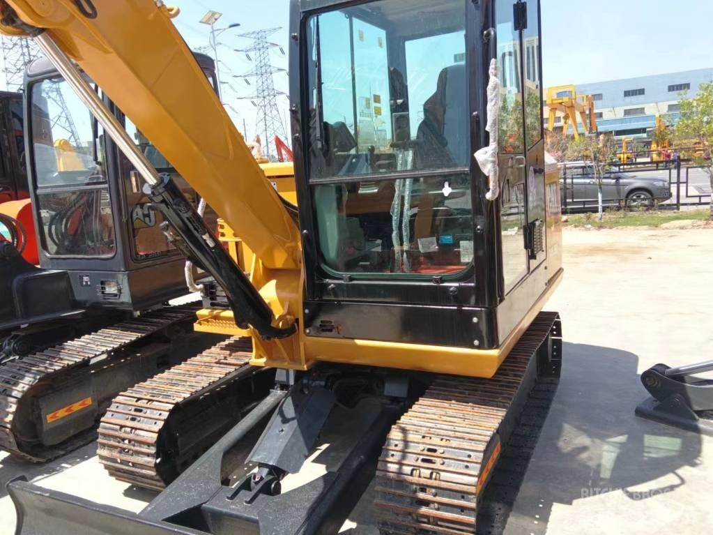 CAT 305.5 Εκσκαφείς με ερπύστριες