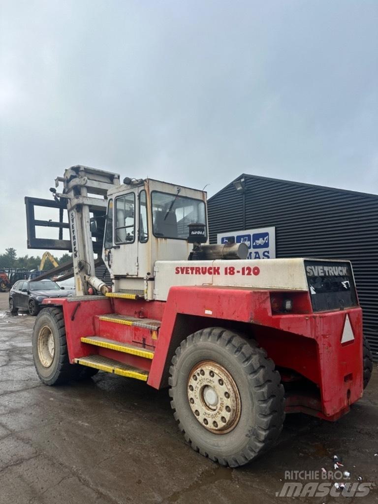 Svetruck 18-1200 Πετρελαιοκίνητα Κλαρκ