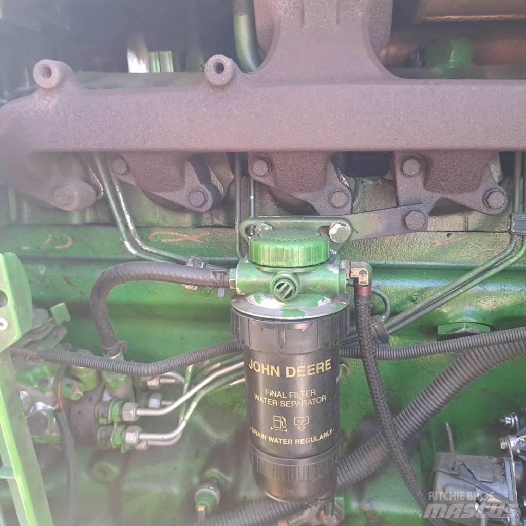 John Deere 6900 Τρακτέρ