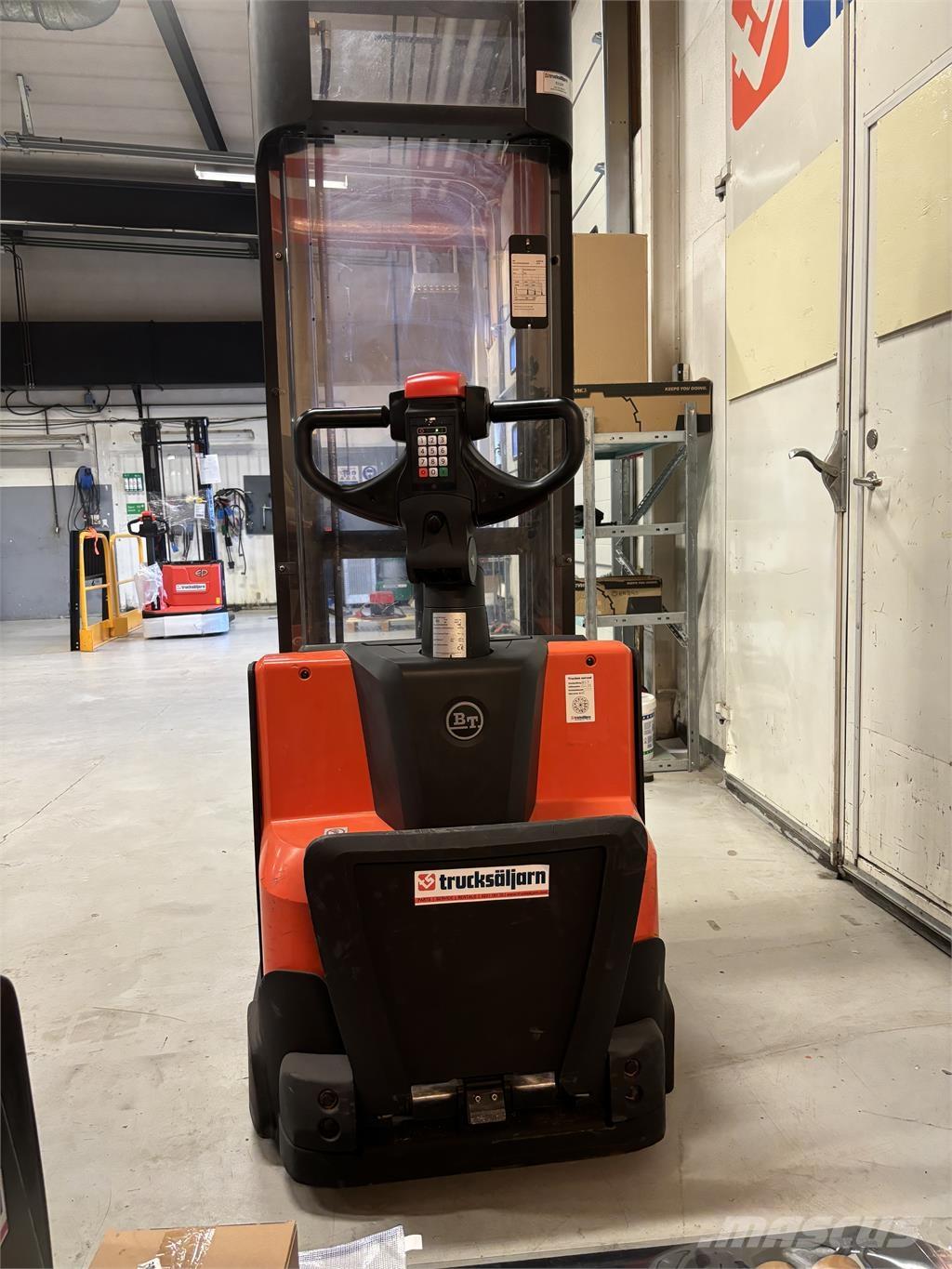 Toyota SWE120 Ηλεκτρικά παλετοφόρα με ιστό