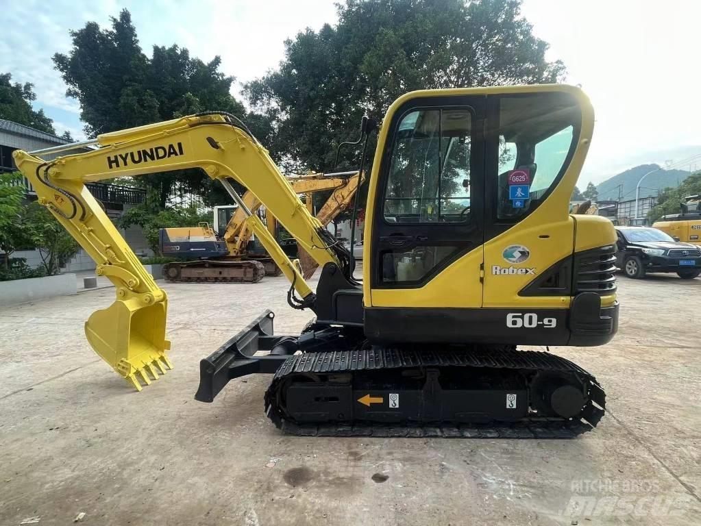 Hyundai R60-9 Εκσκαφείς με ερπύστριες