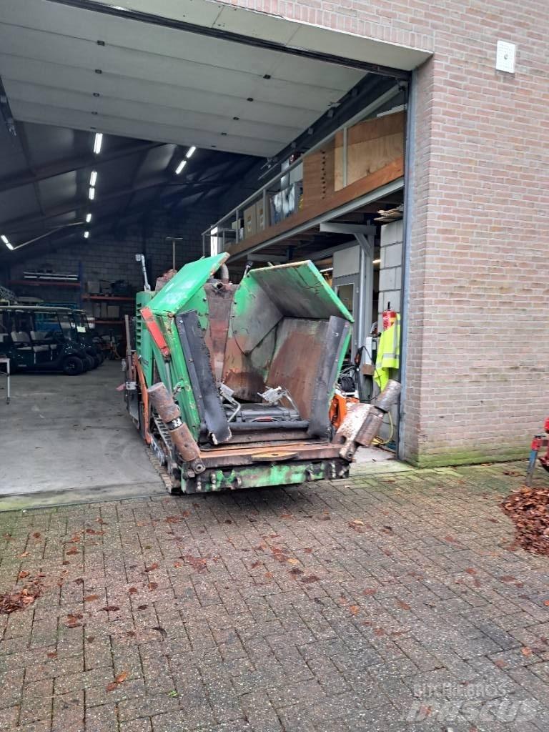 Demag 45 Επίστρωση ασφάλτου