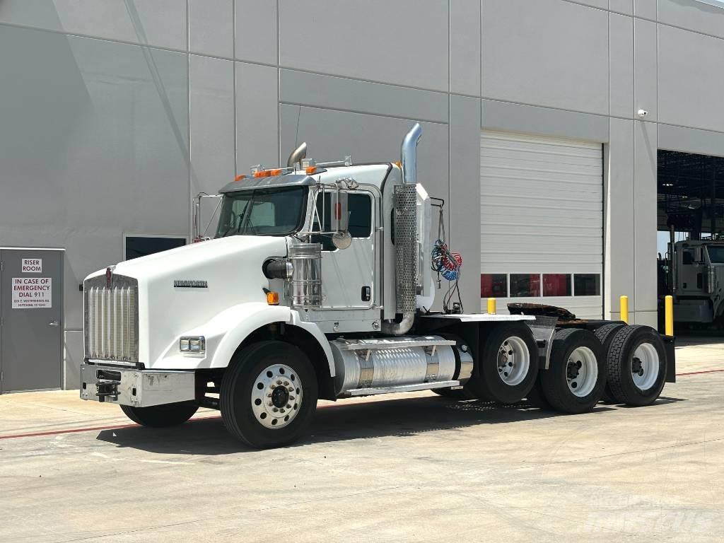 Kenworth T 800 Τράκτορες
