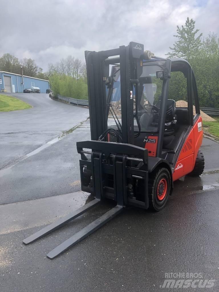 Linde H25T Περονοφόρα ανυψωτικά κλαρκ με φυσικό αέριο LPG