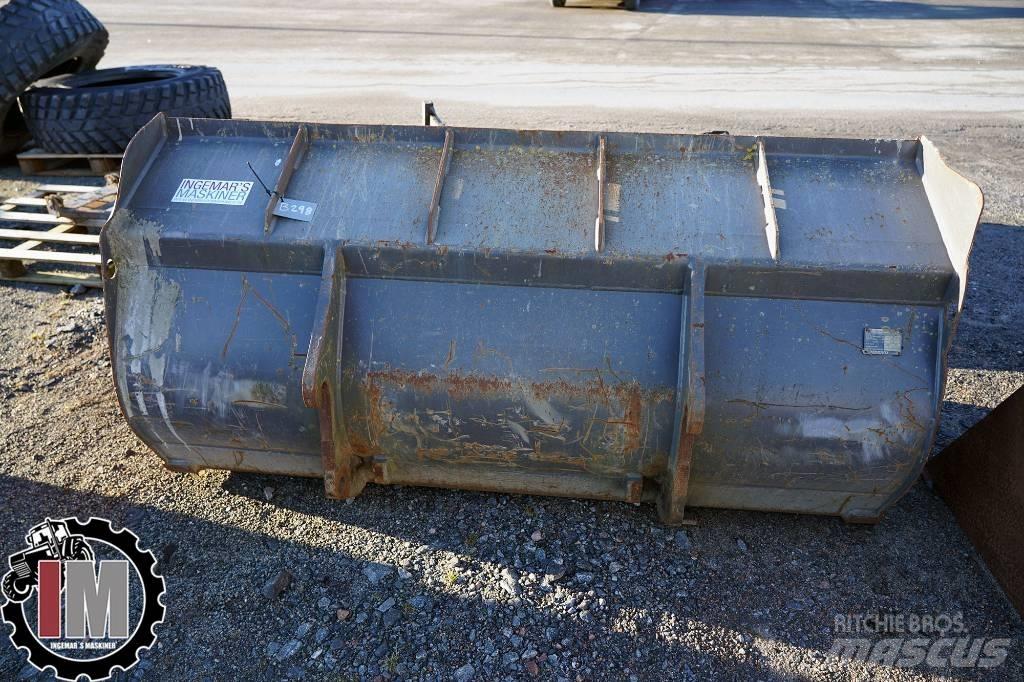 Volvo L30 Skopa Κουβάδες