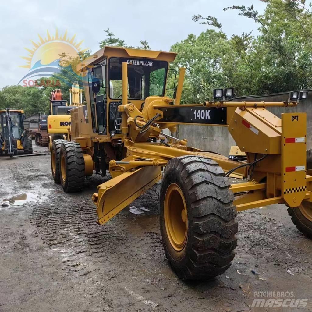 CAT 140 K Γκρέιντερς